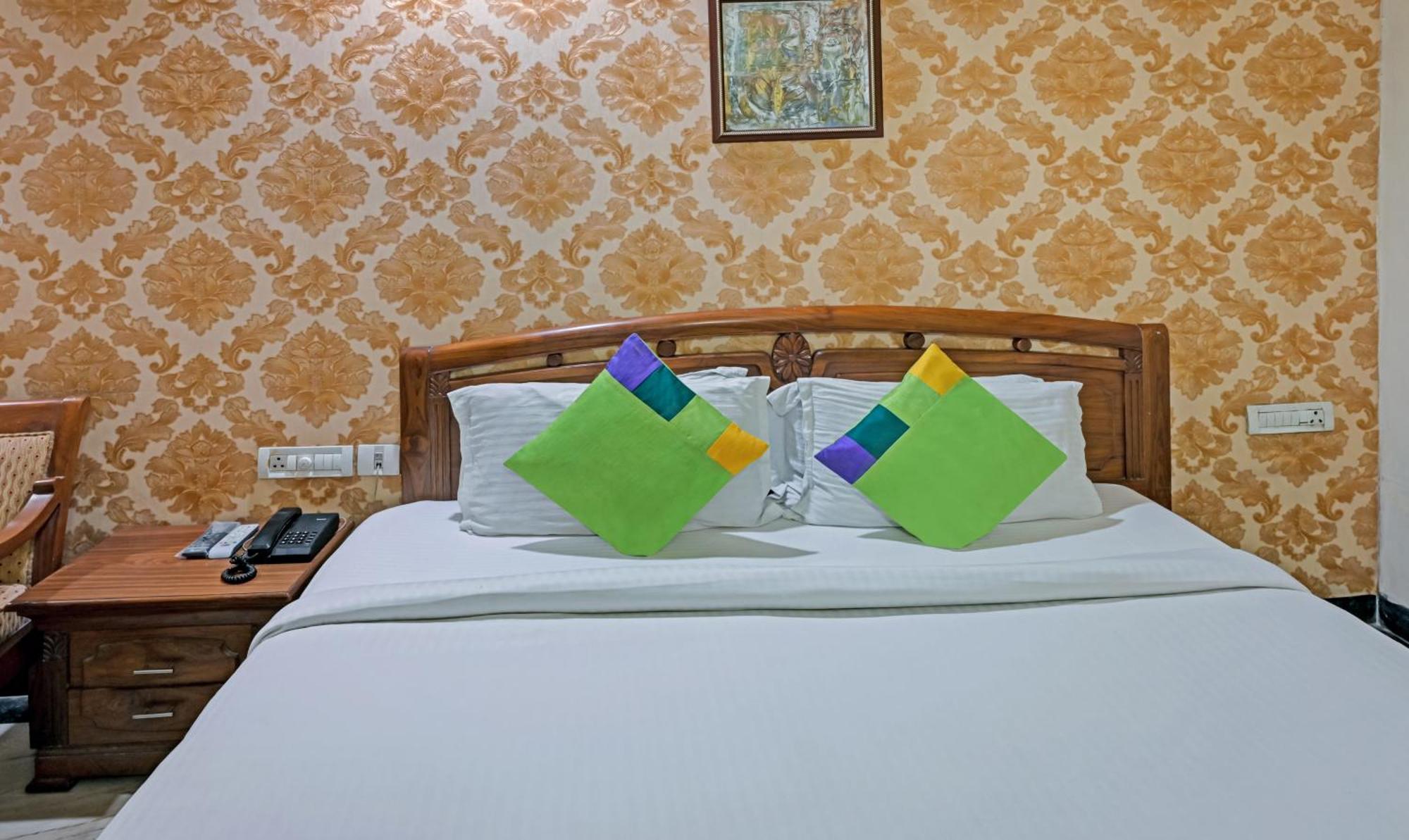 Itsy Hotels Auzone & Spa Chandigarh Luaran gambar